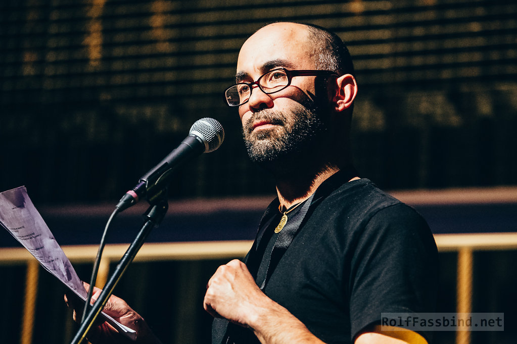 Slam Poetry - Simon Chen beim Casino on Stage in Zug